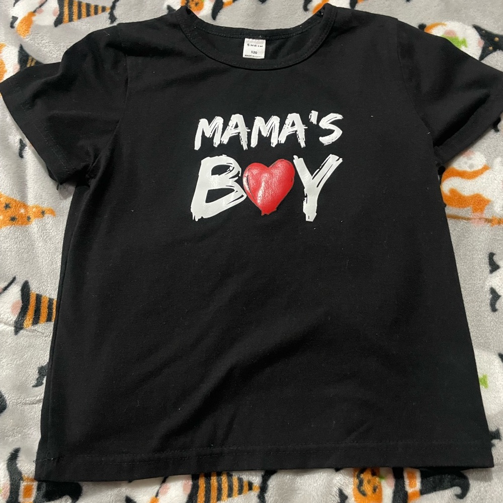 Black Mama's Boy Kids T-Shirt